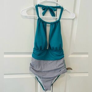 Cupshe women’s size large one piece teal swimsuit w/striped bottom & tie halter
